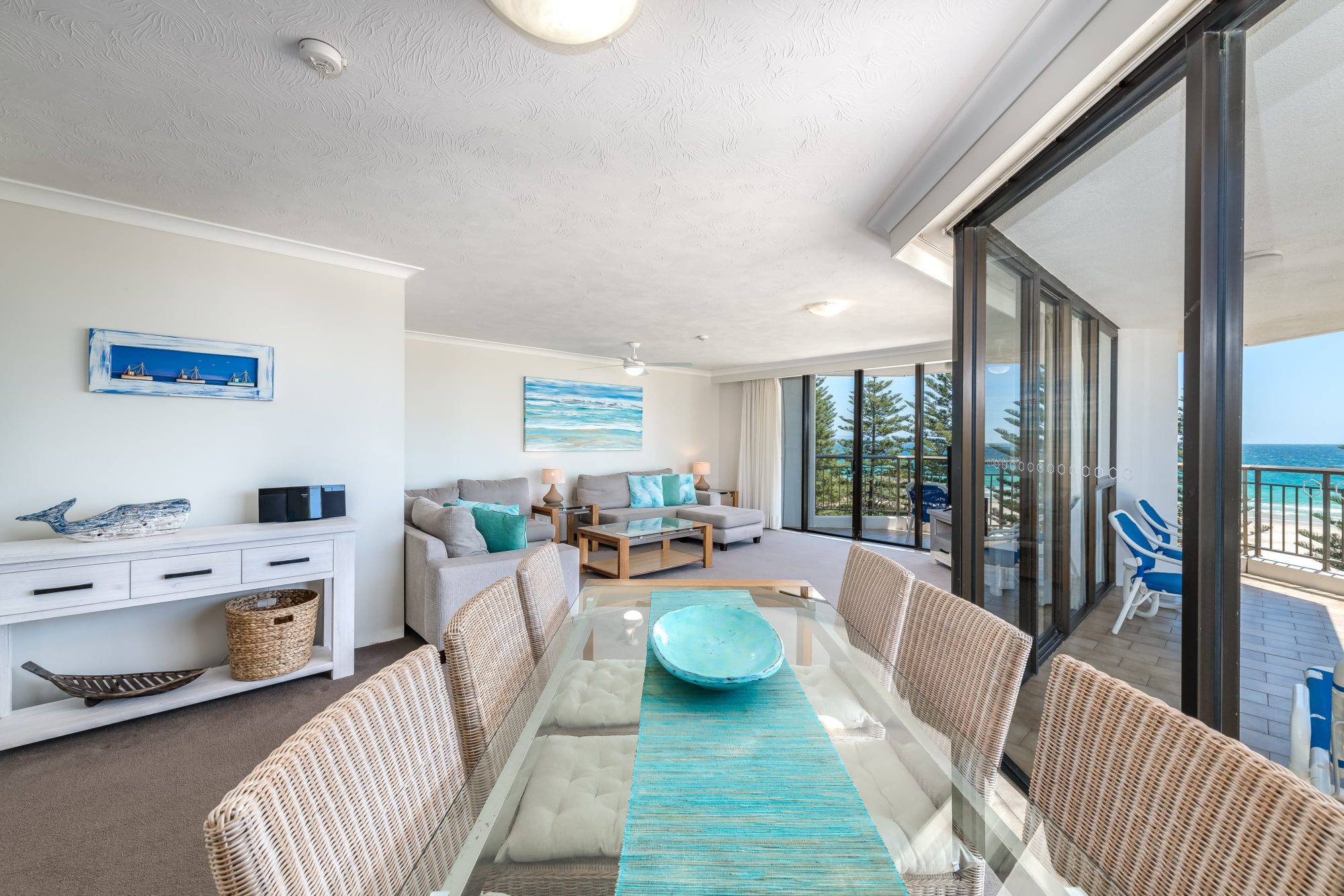 beginner-surf-spots-gold-coast-bayview-apartments